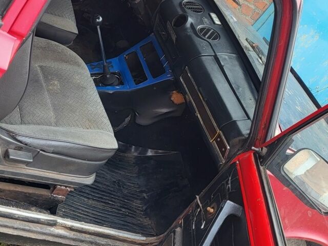 Красный ВАЗ 2101, объемом двигателя 0 л и пробегом 120 тыс. км за 302 $, фото 4 на Automoto.ua