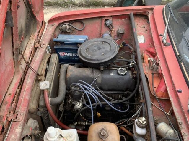 Красный ВАЗ 2101, объемом двигателя 1.3 л и пробегом 52 тыс. км за 400 $, фото 5 на Automoto.ua