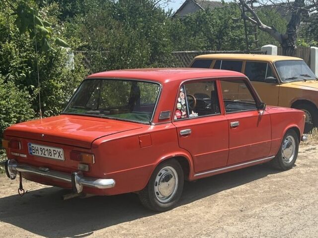 Красный ВАЗ 2101, объемом двигателя 1.2 л и пробегом 93 тыс. км за 1100 $, фото 2 на Automoto.ua