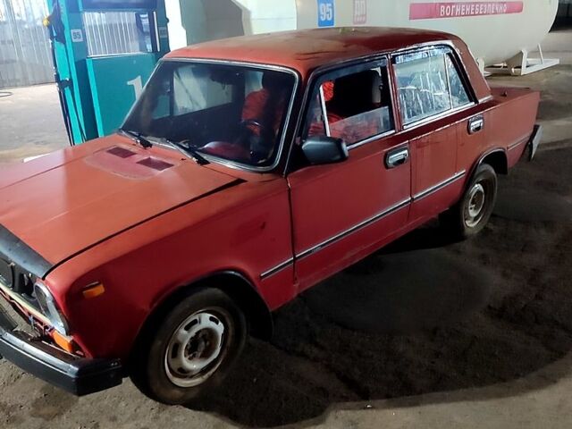 Красный ВАЗ 2101, объемом двигателя 1.3 л и пробегом 710 тыс. км за 500 $, фото 4 на Automoto.ua