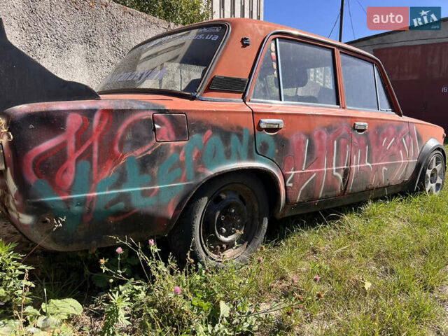 Красный ВАЗ 2101, объемом двигателя 2 л и пробегом 1 тыс. км за 1000 $, фото 2 на Automoto.ua