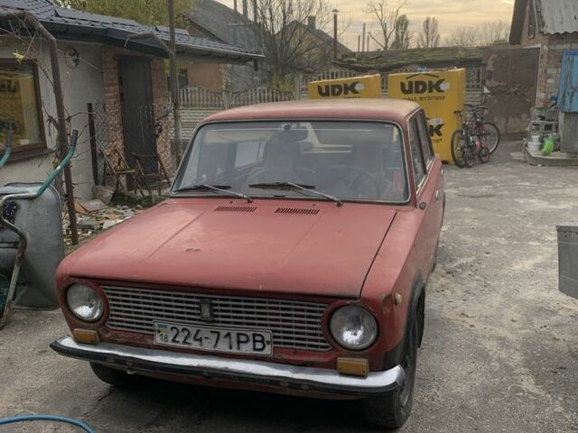 Красный ВАЗ 2101, объемом двигателя 1.3 л и пробегом 52 тыс. км за 400 $, фото 2 на Automoto.ua