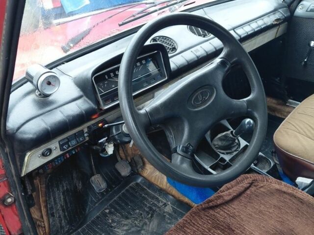 Красный ВАЗ 2101, объемом двигателя 0 л и пробегом 200 тыс. км за 476 $, фото 6 на Automoto.ua