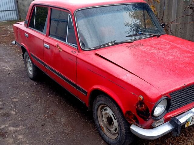 Червоний ВАЗ 2101, об'ємом двигуна 1.2 л та пробігом 100 тис. км за 470 $, фото 4 на Automoto.ua