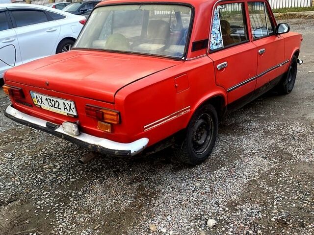 Красный ВАЗ 2101, объемом двигателя 1.6 л и пробегом 0 тыс. км за 600 $, фото 2 на Automoto.ua