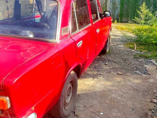 Червоний ВАЗ 2101, об'ємом двигуна 1.2 л та пробігом 120 тис. км за 750 $, фото 3 на Automoto.ua