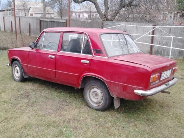 Красный ВАЗ 2101, объемом двигателя 0 л и пробегом 400 тыс. км за 474 $, фото 3 на Automoto.ua