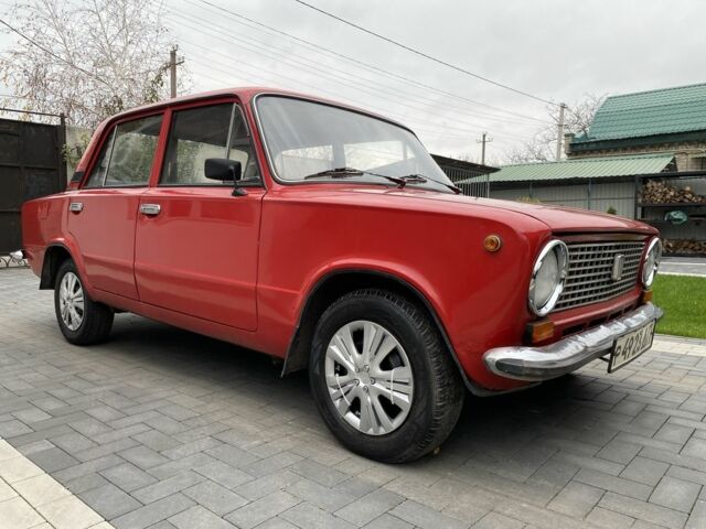 Червоний ВАЗ 2101, об'ємом двигуна 0 л та пробігом 100 тис. км за 1150 $, фото 1 на Automoto.ua