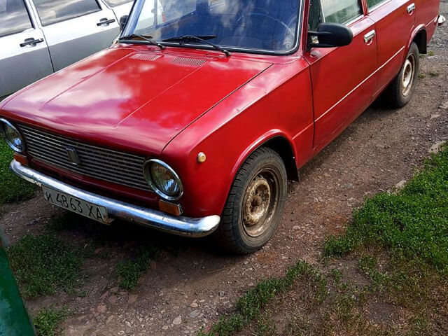 Красный ВАЗ 2101, объемом двигателя 1.3 л и пробегом 123 тыс. км за 500 $, фото 4 на Automoto.ua