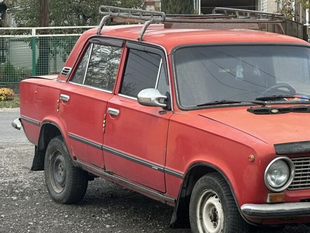 Красный ВАЗ 2101, объемом двигателя 1.2 л и пробегом 67 тыс. км за 478 $, фото 1 на Automoto.ua