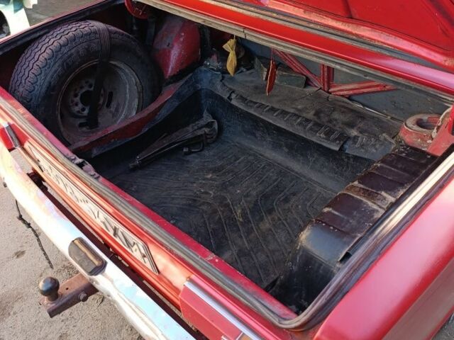 Красный ВАЗ 2101, объемом двигателя 1.2 л и пробегом 165 тыс. км за 548 $, фото 10 на Automoto.ua