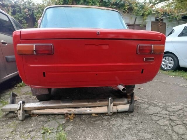 Красный ВАЗ 2101, объемом двигателя 1 л и пробегом 484 тыс. км за 713 $, фото 1 на Automoto.ua