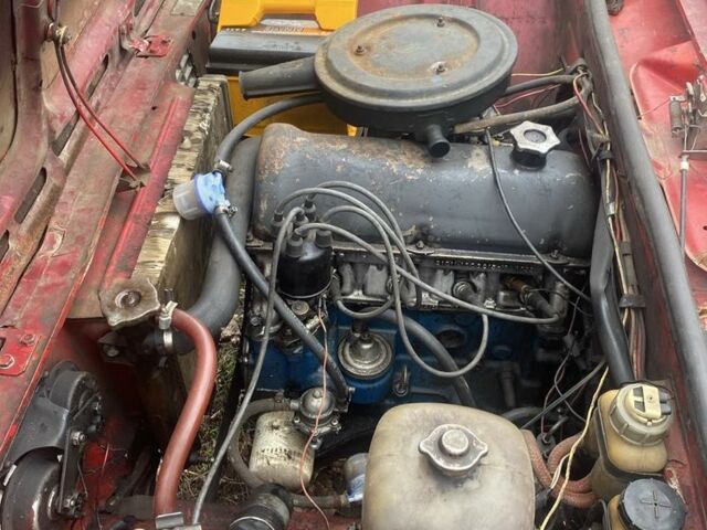 Красный ВАЗ 2101, объемом двигателя 1.3 л и пробегом 100 тыс. км за 350 $, фото 6 на Automoto.ua