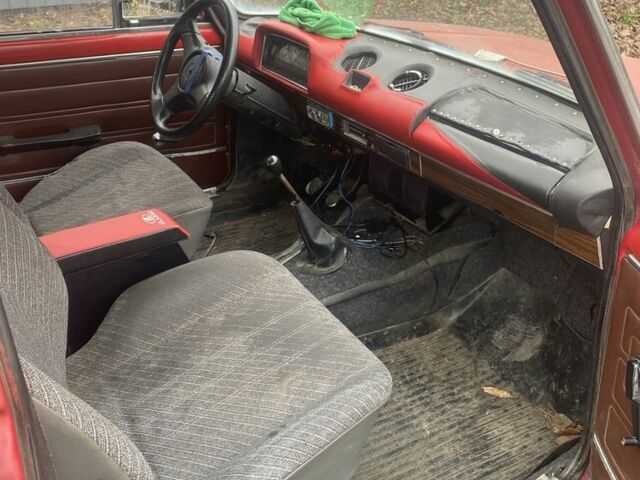 Красный ВАЗ 2101, объемом двигателя 1.3 л и пробегом 100 тыс. км за 350 $, фото 3 на Automoto.ua