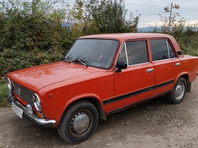 Красный ВАЗ 2101, объемом двигателя 0 л и пробегом 300 тыс. км за 887 $, фото 7 на Automoto.ua