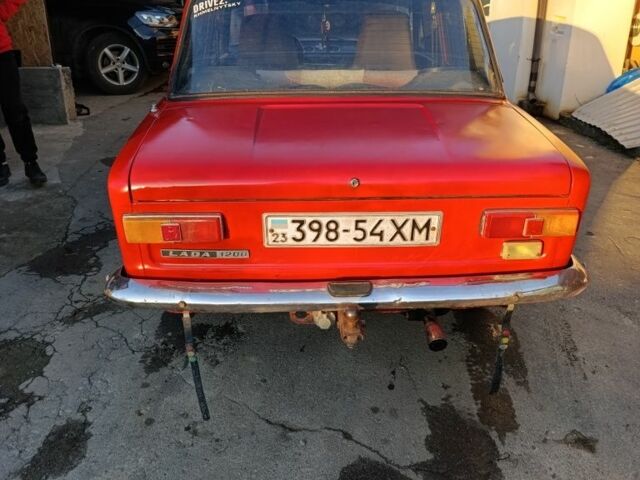 Красный ВАЗ 2101, объемом двигателя 1.2 л и пробегом 165 тыс. км за 548 $, фото 6 на Automoto.ua