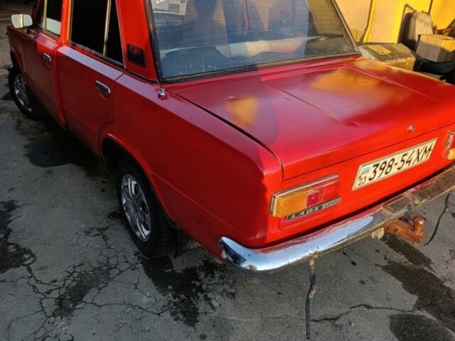 Красный ВАЗ 2101, объемом двигателя 1.2 л и пробегом 165 тыс. км за 548 $, фото 9 на Automoto.ua
