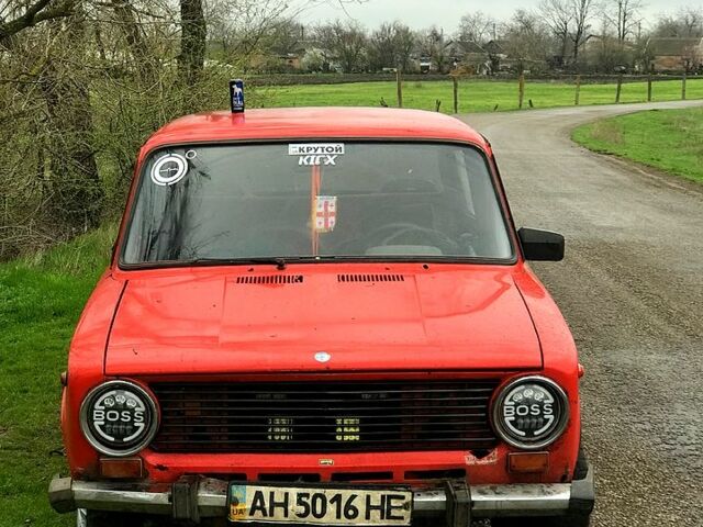 Красный ВАЗ 2101, объемом двигателя 1.6 л и пробегом 0 тыс. км за 530 $, фото 1 на Automoto.ua