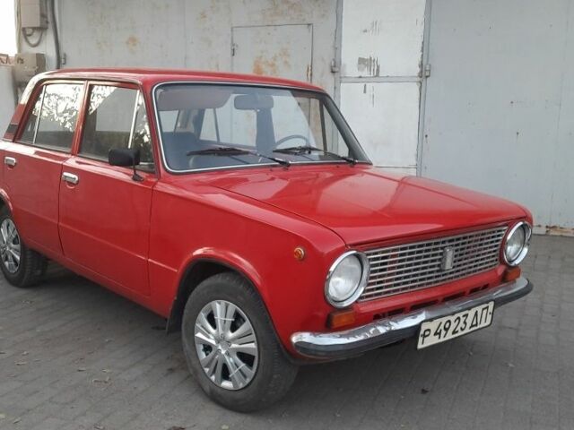 Красный ВАЗ 2101, объемом двигателя 0 л и пробегом 100 тыс. км за 800 $, фото 8 на Automoto.ua