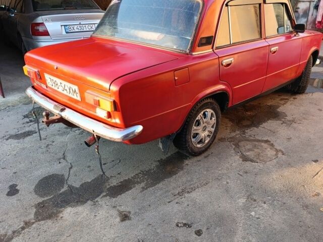 Красный ВАЗ 2101, объемом двигателя 1.2 л и пробегом 165 тыс. км за 548 $, фото 7 на Automoto.ua