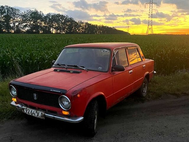 Красный ВАЗ 2101, объемом двигателя 1.3 л и пробегом 93 тыс. км за 300 $, фото 8 на Automoto.ua