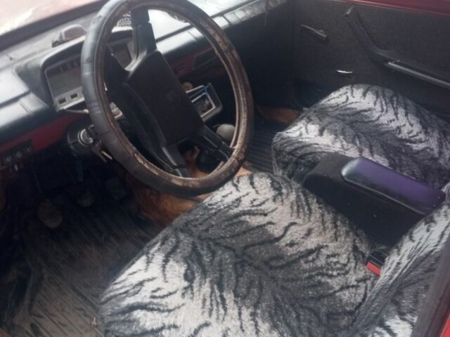 Красный ВАЗ 2101, объемом двигателя 0 л и пробегом 350 тыс. км за 308 $, фото 3 на Automoto.ua