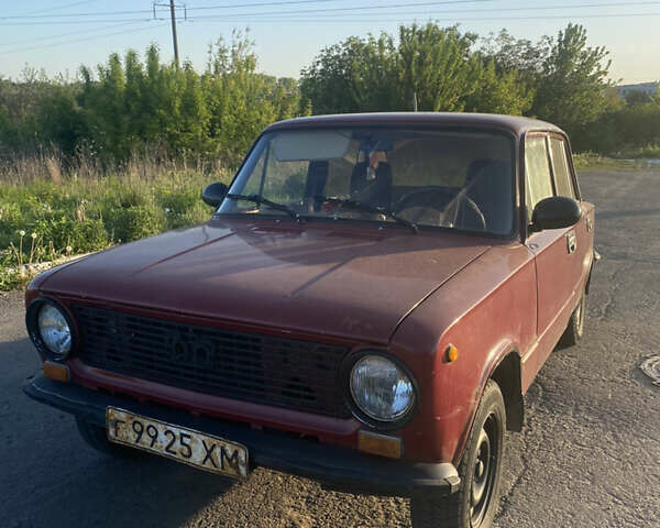 Червоний ВАЗ 2101, об'ємом двигуна 1.2 л та пробігом 84 тис. км за 400 $, фото 1 на Automoto.ua