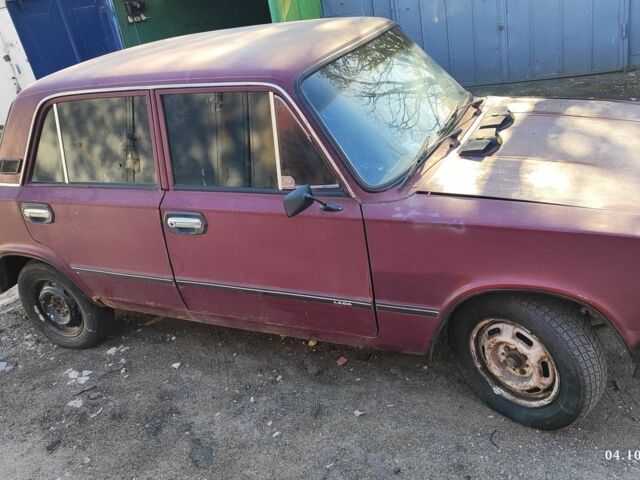 Красный ВАЗ 2101, объемом двигателя 1 л и пробегом 90 тыс. км за 170 $, фото 4 на Automoto.ua