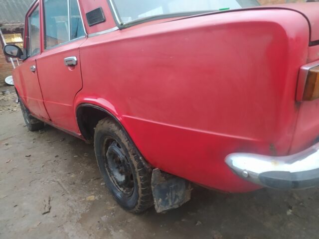 Красный ВАЗ 2101, объемом двигателя 1.3 л и пробегом 34 тыс. км за 350 $, фото 2 на Automoto.ua