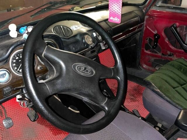 Красный ВАЗ 2101, объемом двигателя 0 л и пробегом 1 тыс. км за 191 $, фото 4 на Automoto.ua