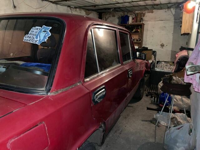 Красный ВАЗ 2101, объемом двигателя 0 л и пробегом 1 тыс. км за 191 $, фото 2 на Automoto.ua