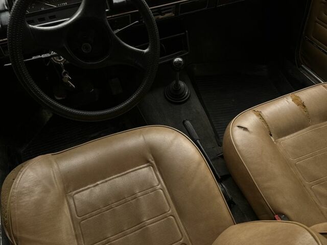 Червоний ВАЗ 2101, об'ємом двигуна 1.2 л та пробігом 500 тис. км за 371 $, фото 16 на Automoto.ua