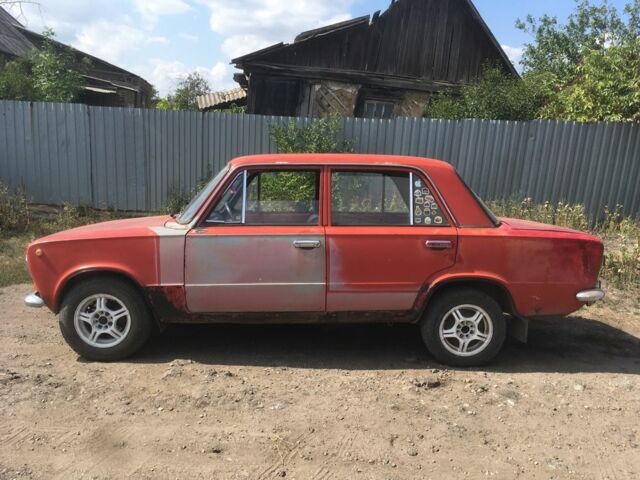 Червоний ВАЗ 2101, об'ємом двигуна 1.3 л та пробігом 40 тис. км за 510 $, фото 3 на Automoto.ua