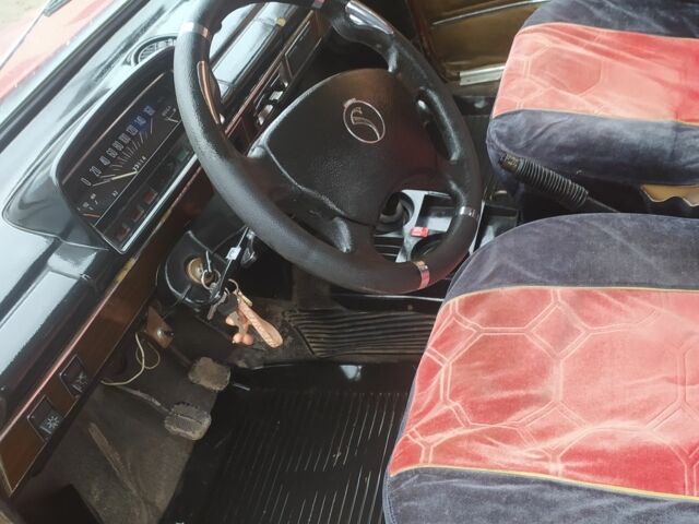 Красный ВАЗ 2101, объемом двигателя 1.3 л и пробегом 34 тыс. км за 350 $, фото 11 на Automoto.ua