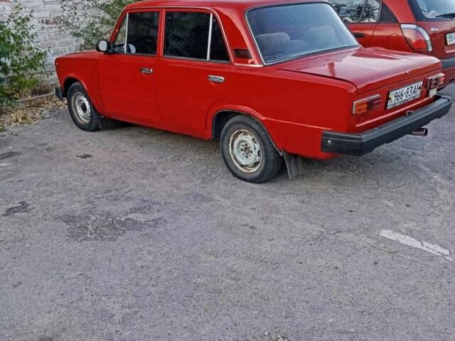 Красный ВАЗ 2101, объемом двигателя 0 л и пробегом 150 тыс. км за 619 $, фото 2 на Automoto.ua