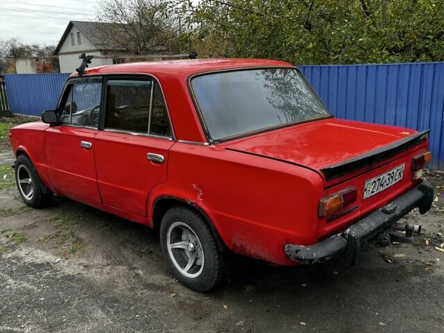Червоний ВАЗ 2101, об'ємом двигуна 1.7 л та пробігом 80 тис. км за 955 $, фото 5 на Automoto.ua