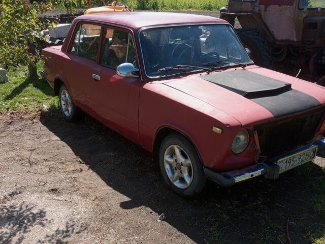 ВАЗ 2101 1987 у Ковель на Automoto.ua Червоний ВАЗ 2101, об'ємом двигуна 0 л та пробігом 765 тис. км за 311 $, фото 7 на Automoto.ua
