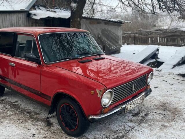 Красный ВАЗ 2101, объемом двигателя 0 л и пробегом 66 тыс. км за 438 $, фото 2 на Automoto.ua