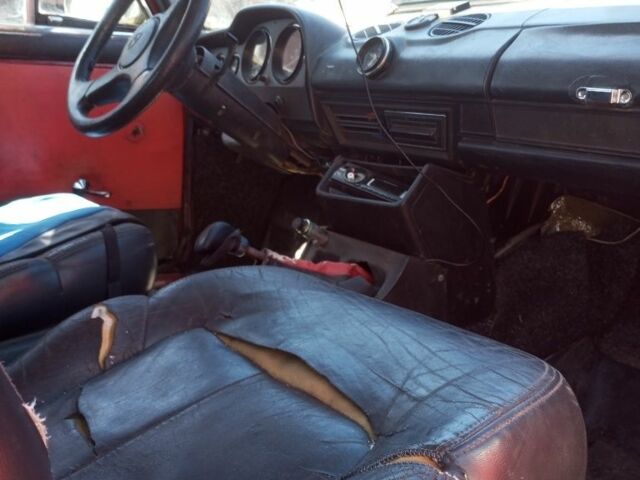 ВАЗ 2101 1987 у Ковель на Automoto.ua Червоний ВАЗ 2101, об'ємом двигуна 0 л та пробігом 765 тис. км за 311 $, фото 6 на Automoto.ua