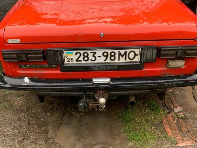 Красный ВАЗ 2101, объемом двигателя 1 л и пробегом 50 тыс. км за 500 $, фото 5 на Automoto.ua
