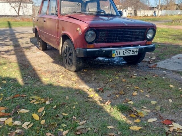 Червоний ВАЗ 2101, об'ємом двигуна 0 л та пробігом 333 тис. км за 263 $, фото 2 на Automoto.ua
