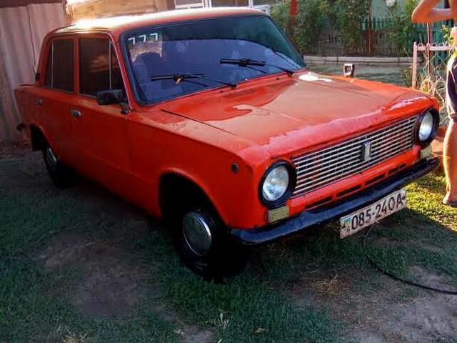 Красный ВАЗ 2101, объемом двигателя 1.6 л и пробегом 0 тыс. км за 550 $, фото 8 на Automoto.ua