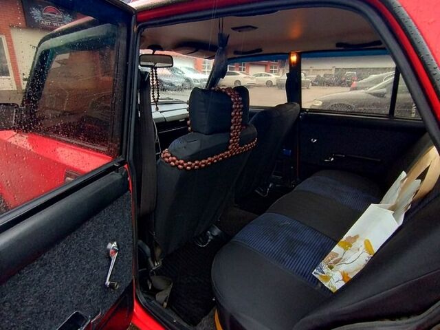 Червоний ВАЗ 2101, об'ємом двигуна 1.2 л та пробігом 330 тис. км за 800 $, фото 3 на Automoto.ua