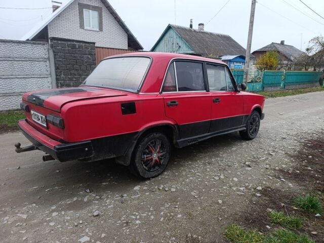 Красный ВАЗ 2101, объемом двигателя 0 л и пробегом 200 тыс. км за 382 $, фото 4 на Automoto.ua