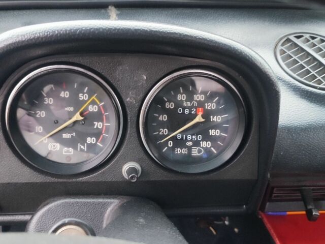 Красный ВАЗ 2101, объемом двигателя 1.2 л и пробегом 818 тыс. км за 357 $, фото 4 на Automoto.ua