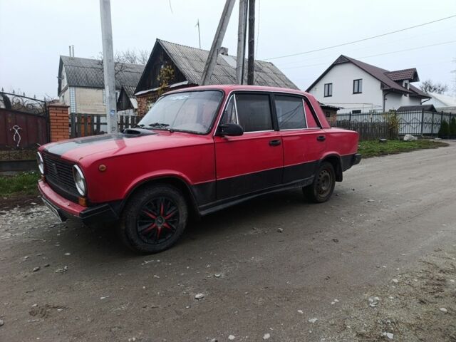 Красный ВАЗ 2101, объемом двигателя 0 л и пробегом 200 тыс. км за 382 $, фото 2 на Automoto.ua