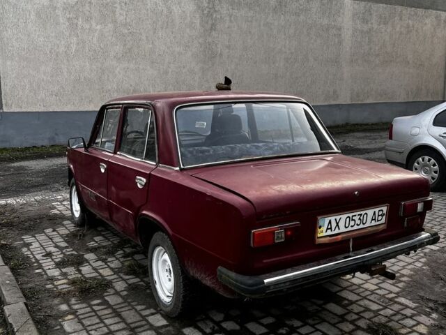 Красный ВАЗ 2101, объемом двигателя 0 л и пробегом 80 тыс. км за 308 $, фото 2 на Automoto.ua