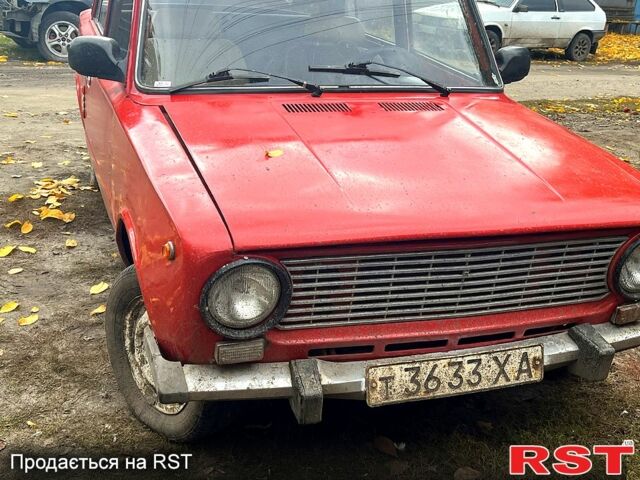 ВАЗ 2101 1996 у Чугуеве на Automoto.ua Червоний ВАЗ 2101, об'ємом двигуна 1.3 л та пробігом 0 тис. км за 550 $, фото 3 на Automoto.ua