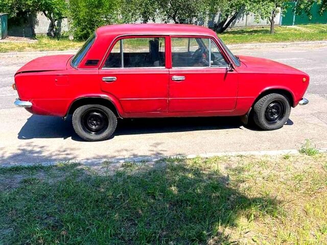 Красный ВАЗ 2101, объемом двигателя 1.5 л и пробегом 0 тыс. км за 320 $, фото 4 на Automoto.ua