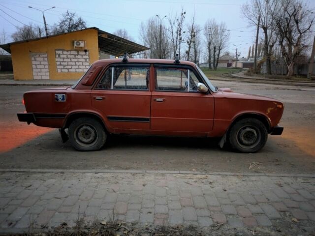 Красный ВАЗ 2101, объемом двигателя 1.3 л и пробегом 400 тыс. км за 476 $, фото 7 на Automoto.ua